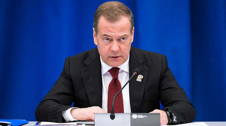 Medvédev: "La humanidad está al borde de una catástrofe global"