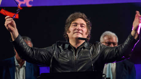 Una encuesta sobre la crisis en Argentina le da dos buenas noticias a Milei