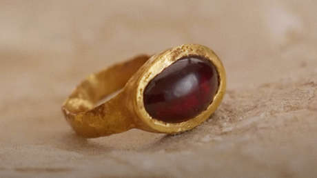 Descubren en la Ciudad de David un anillo de oro de 2.300 años de antigüedad
