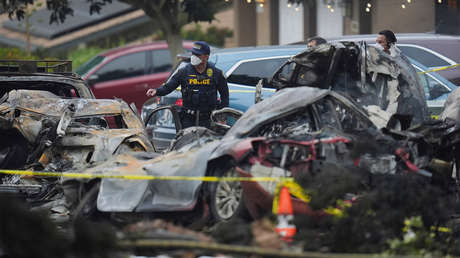 Varios muertos tras estrellarse una avioneta en un barrio residencial del Ejército de EE.UU.
