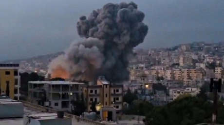 VIDEOS: Momento exacto del bombardeo israelí contra un edificio en Líbano