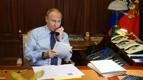 "El presidente entiende inglés": Cómo se realizó técnicamente la llamada entre Putin y Trump