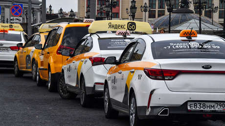 Putin firma una nueva ley de taxis 'hechos en Rusia'