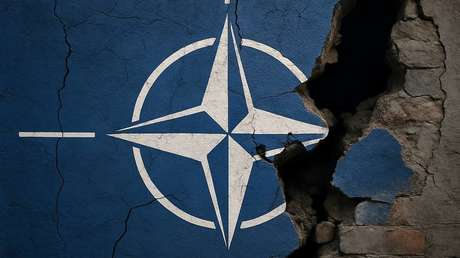 La OTAN es un "cadáver andante", dice exasesor del Pentágono