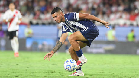 "Muerto de hambre": Futbolista sale del campo en lágrimas tras recibir insulto en la Libertadores