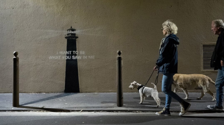 Banksy revela una nueva obra pero oculta su ubicación