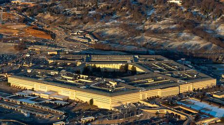 Empleado del Pentágono intenta filtrar datos clasificados, alegando desacuerdo con Trump