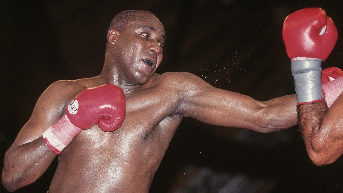 El legendario boxeador Mike McCallum muere mientras se trasladaba a su gimnasio