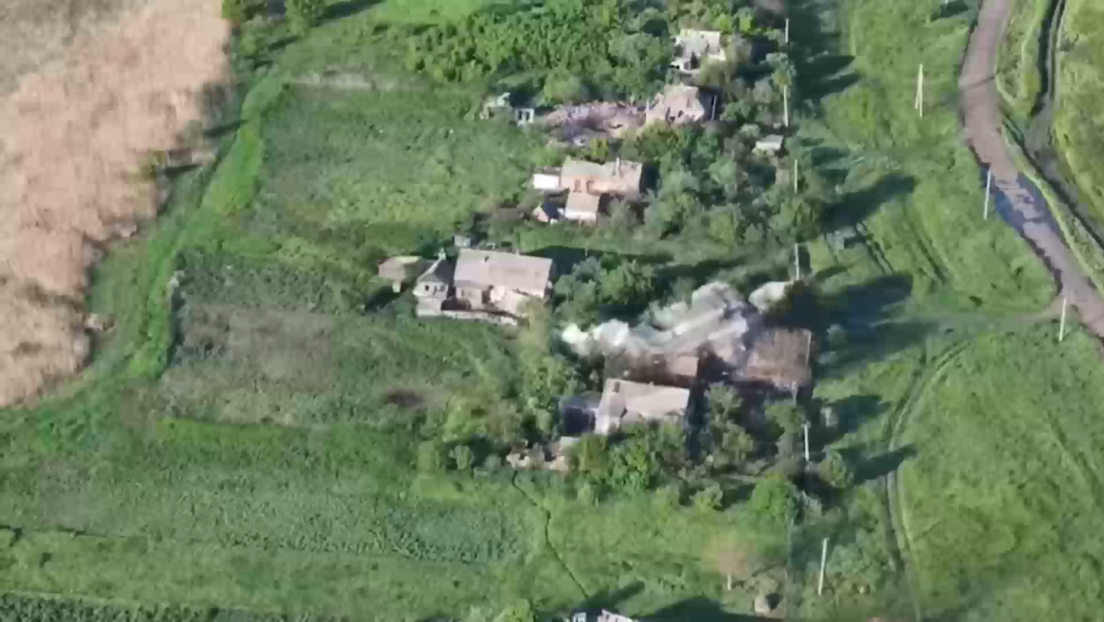 VIDEO: Drones rusos engordan su botín de armas despedazadas de Kiev