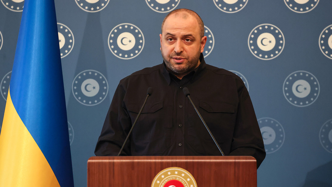 Ucrania: Acordamos con Rusia intercambiar militares difuntos bajo el formato de 6.000 por 6.000