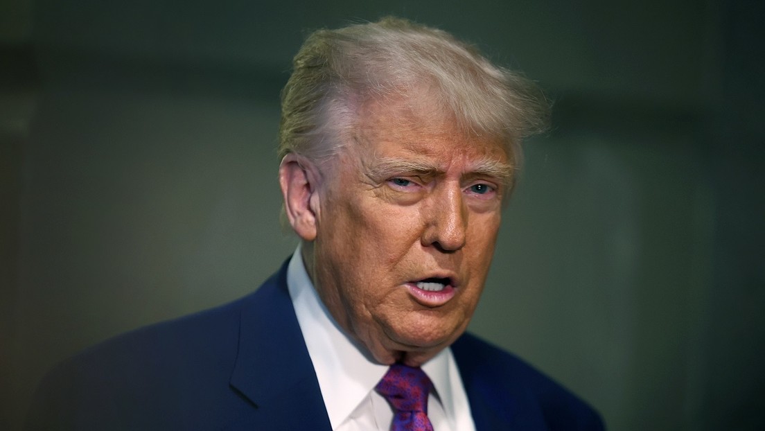 Trump insta a eliminar completamente el techo de deuda y por consenso bipartidista