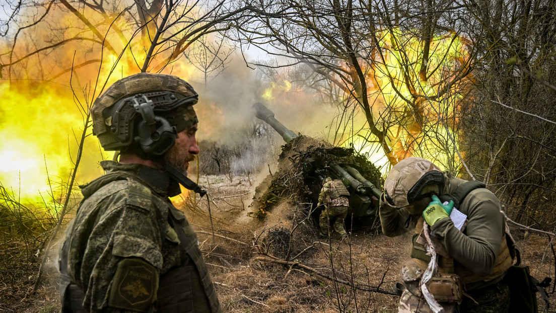 Lavrov: "Nuestros mejores diplomáticos son los combatientes en la línea de contacto"