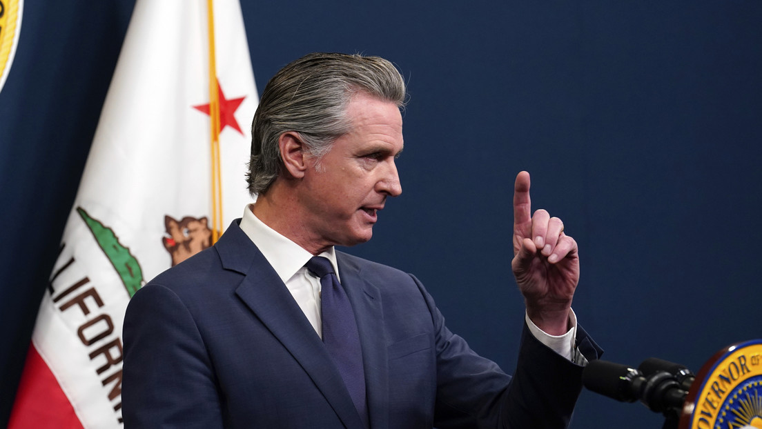 Trump arremete contra el "incompetente" gobernador de California