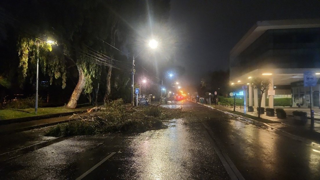 Un apagón deja sin servicio a más de 65.000 hogares en Chile