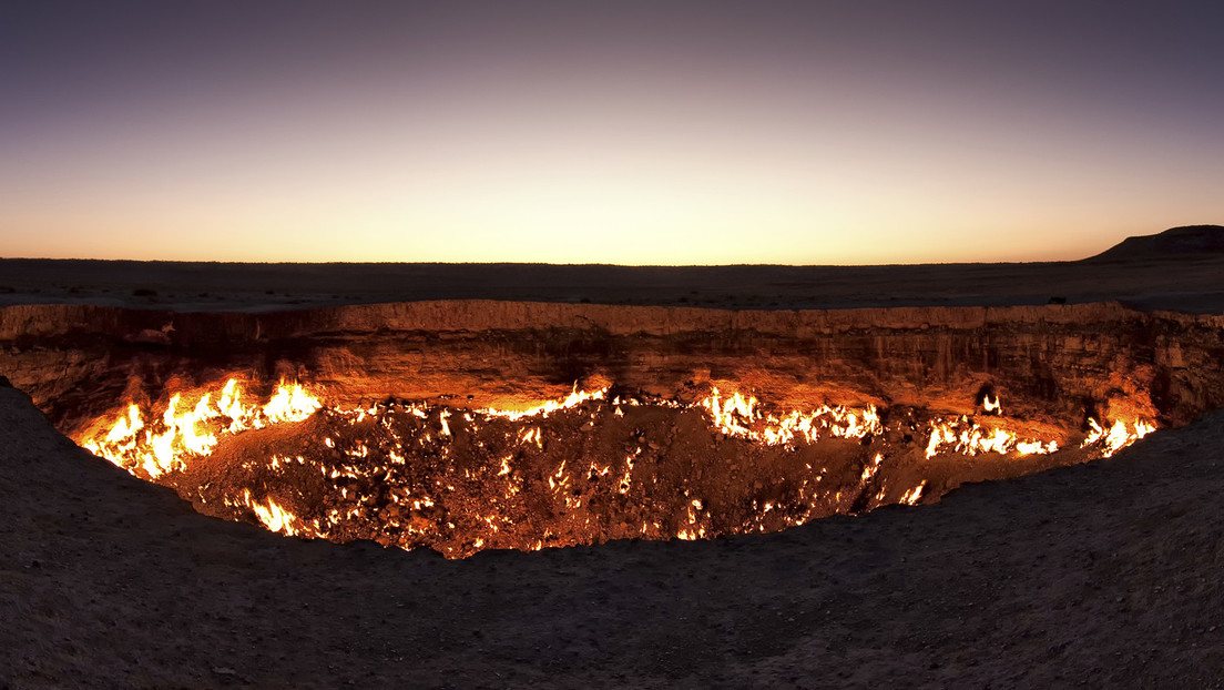 Las 'Puertas del infierno' se están 'cerrando' tras medio siglo ardiendo