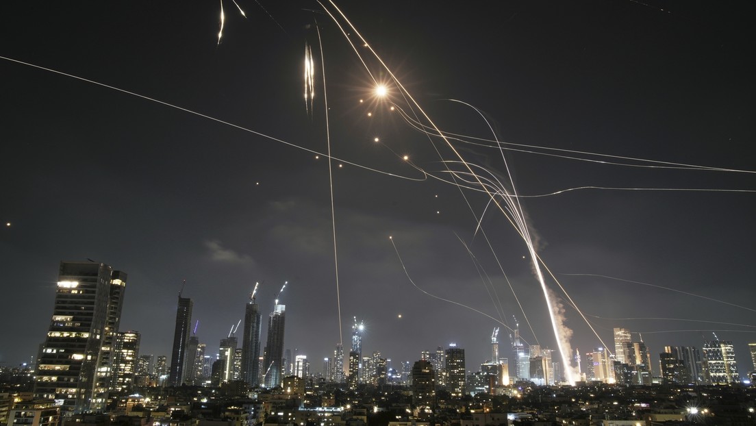 Irán lanza segunda oleada de misiles contra Israel