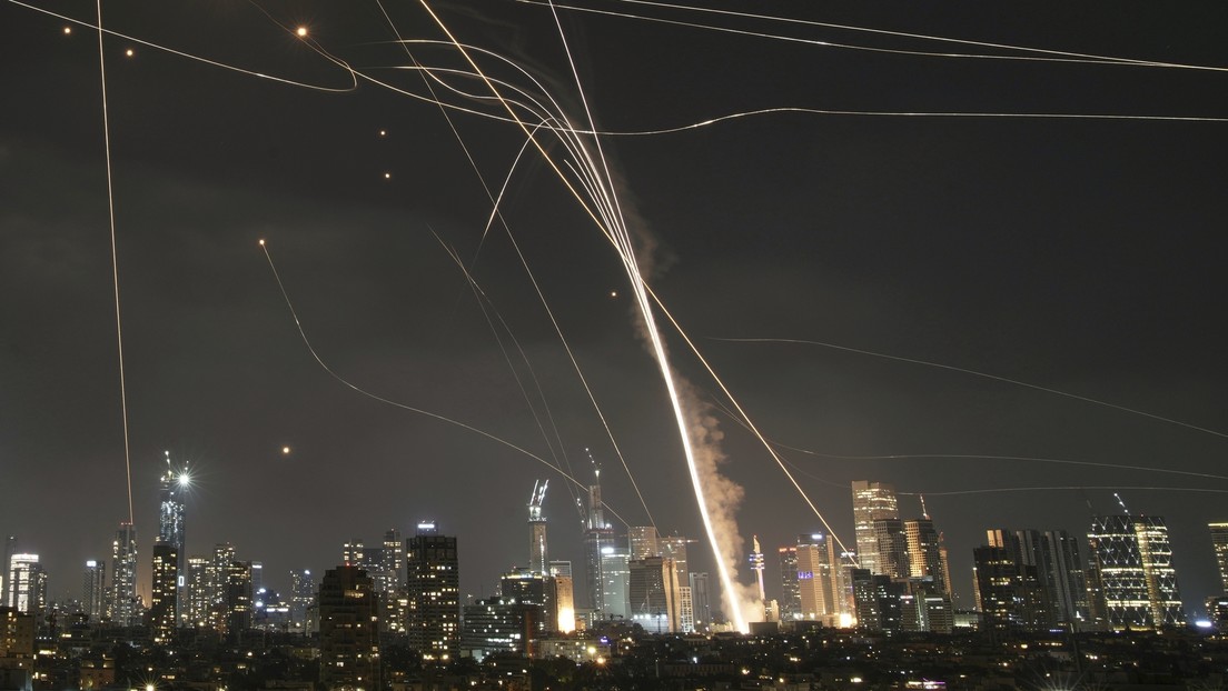 Irán revela los objetivos de su ataque de represalia contra Israel