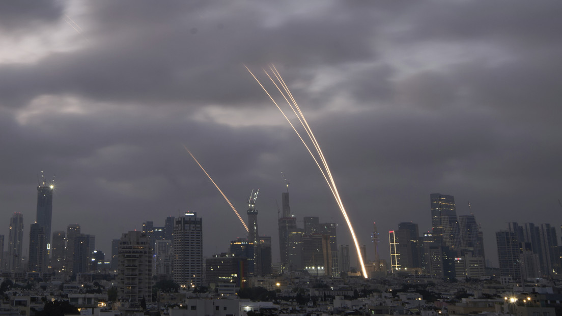 Irán podría atacar a Israel con 2.000 misiles