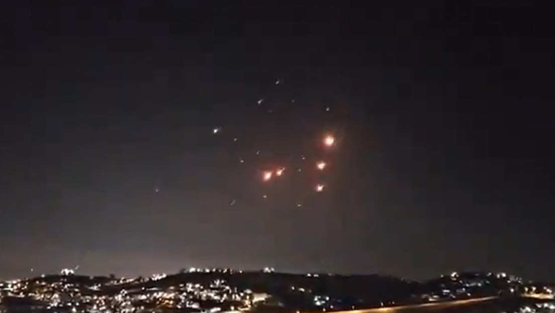 Fuego cruzado: misiles iraníes caen sobre Israel mientras sus FF.AA. bombardean Teherán