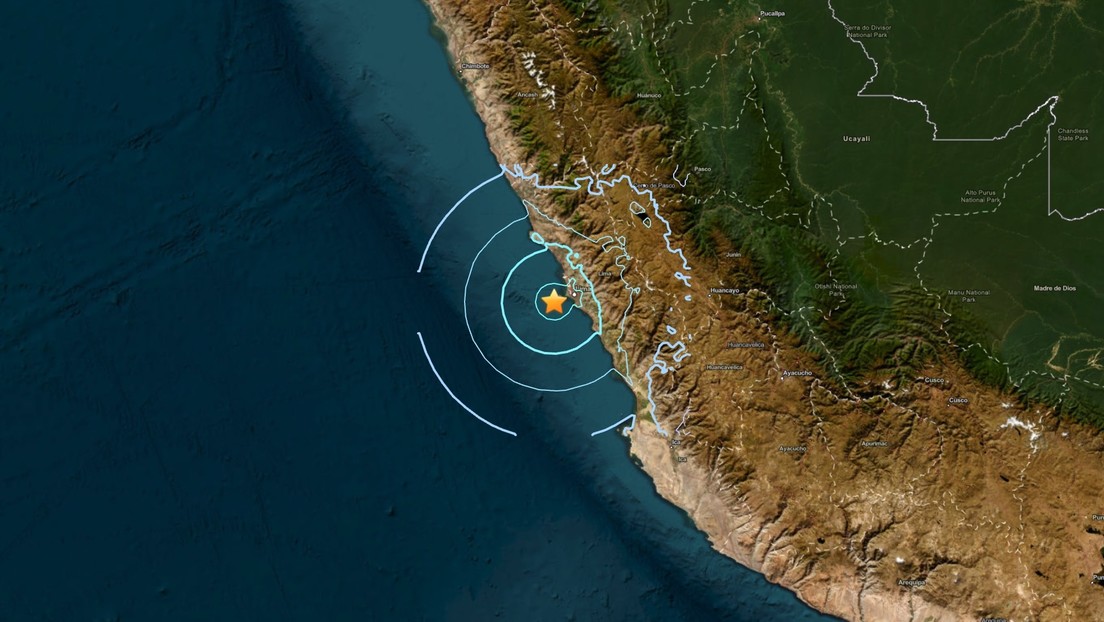 Primeras imágenes tras el sismo de 6,1 cerca de Lima