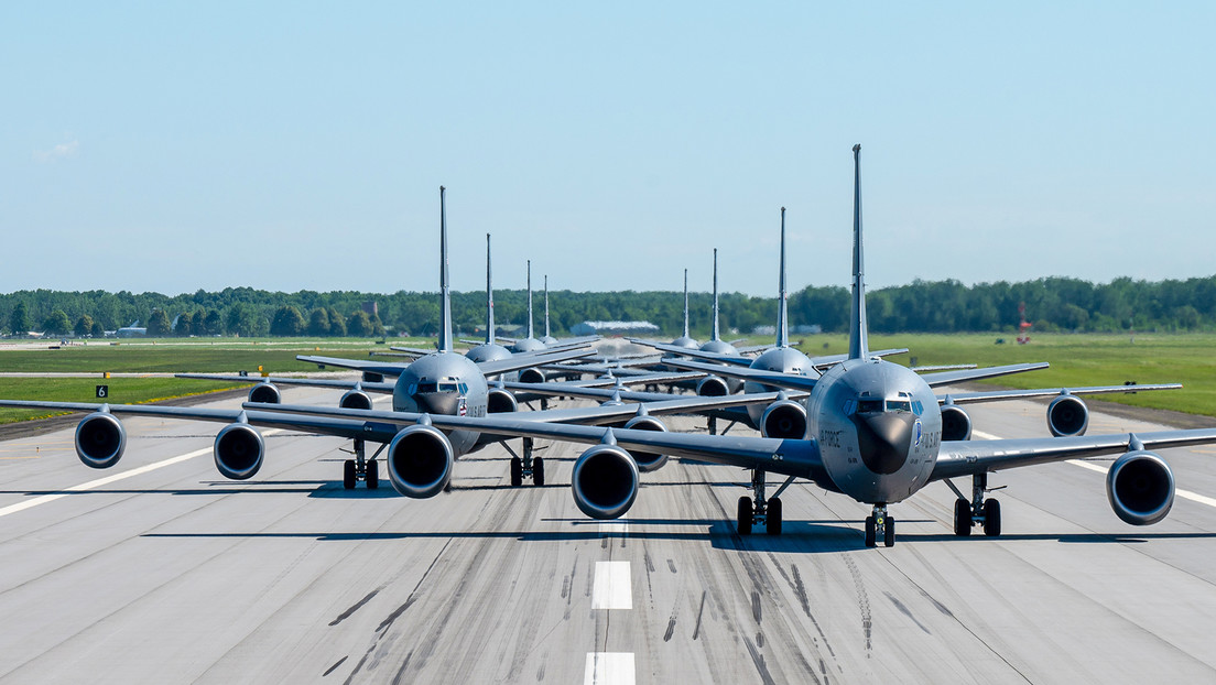 Medios: EE.UU. despliega decenas de aviones cisterna ante la escalada entre Israel e Irán