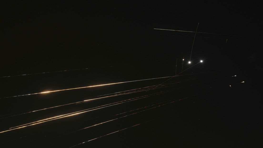 "Promesa Verdadera 3": Irán lanza ataque combinado contra Israel