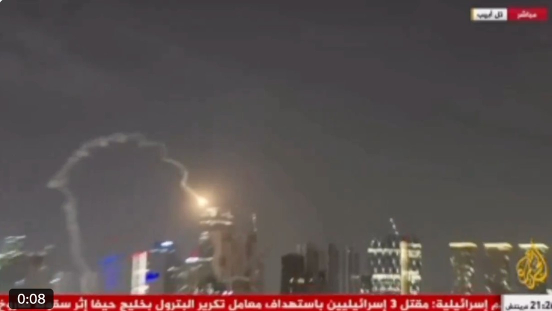 Cae en Tel Aviv un misil israelí tras fallo de su sistema de defensa aéreo (VIDEOS)