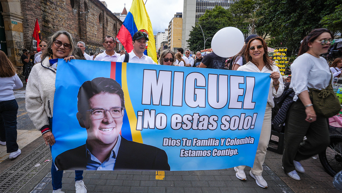 Tatuajes, un anillo y un revólver: las nuevas piezas del atentado contra Miguel Uribe