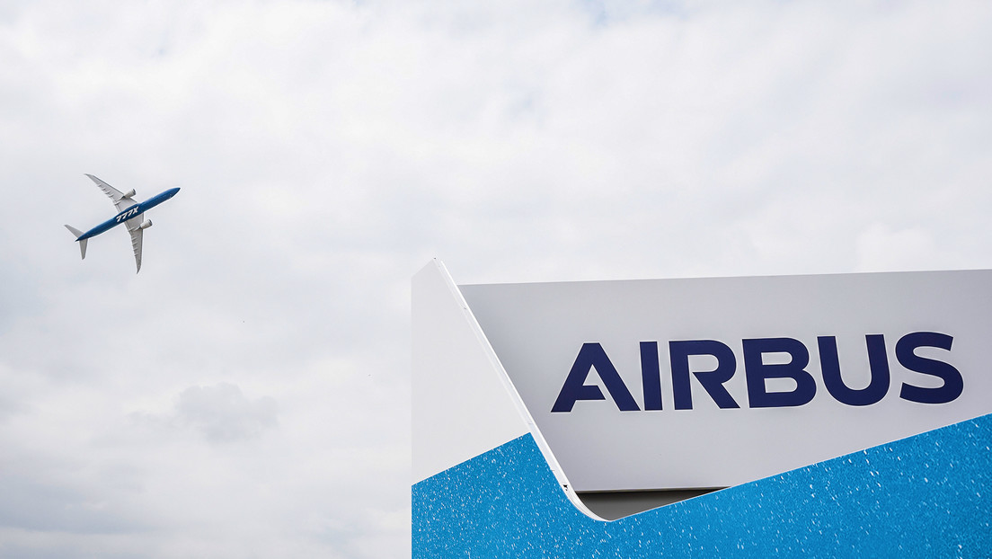 Encargo tras encargo: Airbus gana terreno en medio de los problemas de Boeing
