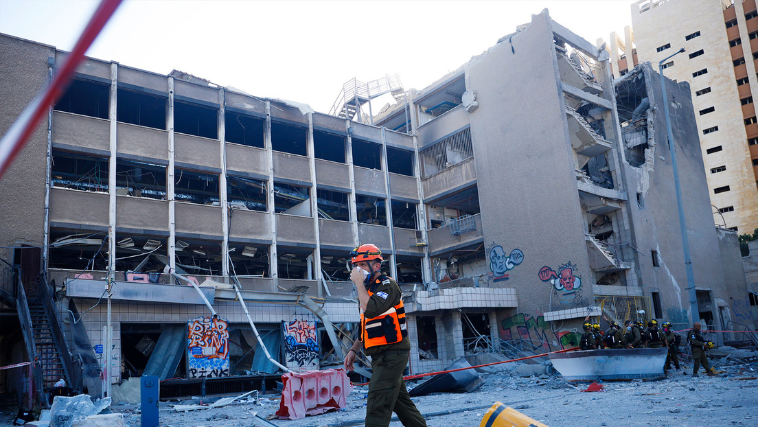 Alcalde de Haifa reconoce impactos en "puntos estratégicos" tras ataque de misiles iraníes