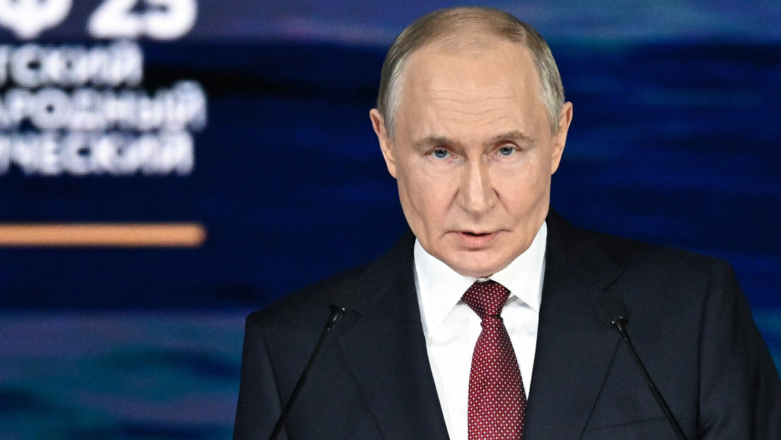 Putin sobre el posible uso de una bomba sucia por Kiev: "Sería su error final"