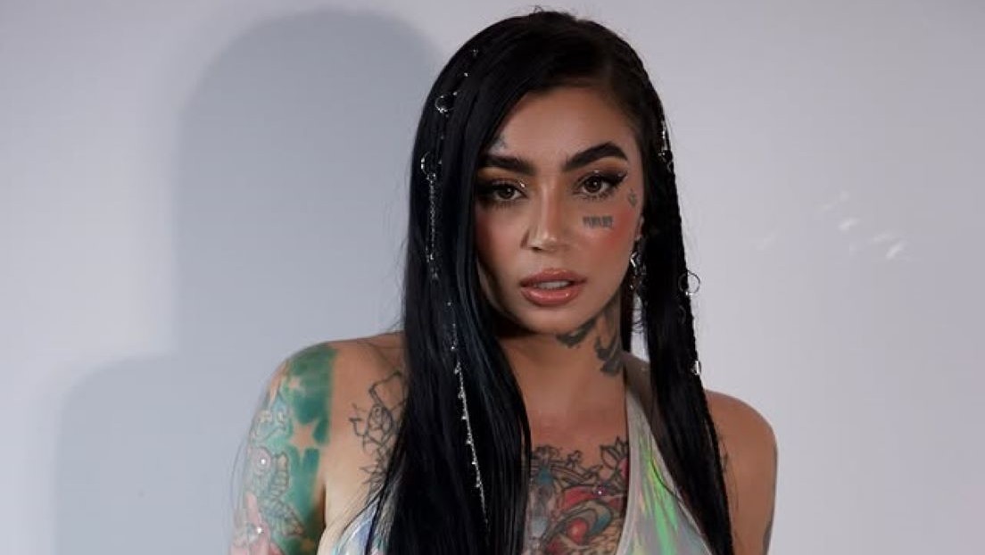 'Influencer' se somete a una lipo, rino y aumento de senos tras salir de fiesta y muere