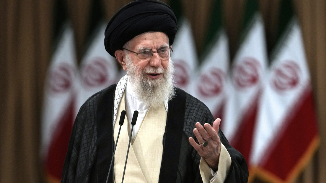 Líder supremo de Irán declara la victoria sobre Israel en 'la guerra de 12 días'