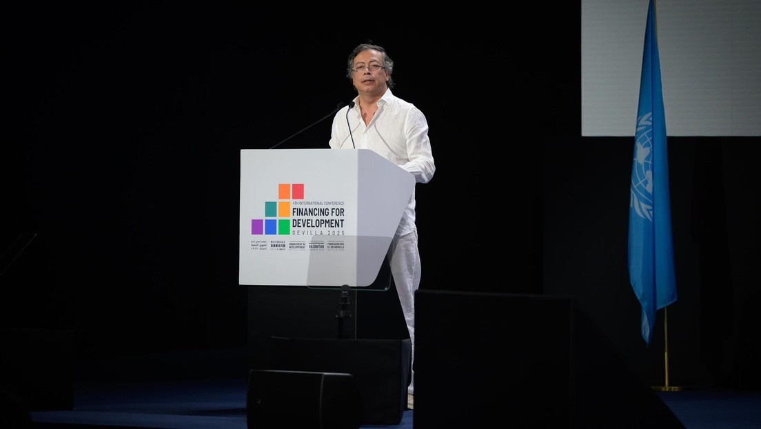 El motivo por el que Petro propone la liquidación del FMI