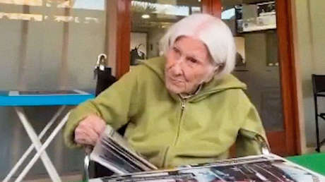 VIDEO: La conmovedora reacción de una abuela al enterarse por un diario que su equipo es campeón