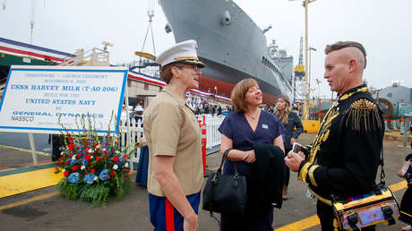 El Pentágono renombrará un buque de guerra 'gay'