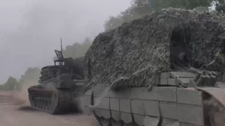 VIDEO: Soldados rusos se adueñan de dos tanques Abrams