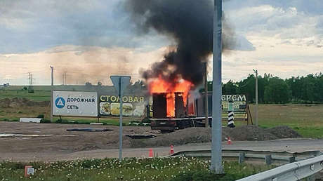 Jeffrey Sachs: "Atentados de Kiev contra aeródromos rusos fueron apoyados por el MI6 y la CIA"