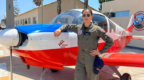 Adentrado en el mar sin salvavidas: la historia del padre que buscó a su hija piloto desaparecida