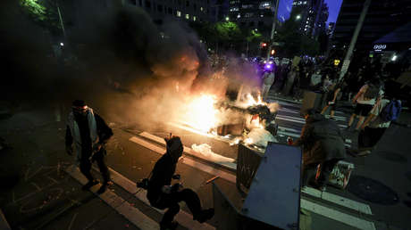 Caos total en Seattle: vandalismo y enfrentamientos entre la Policía y manifestantes (VIDEOS)