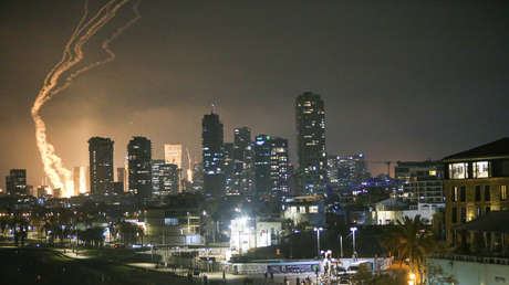 Irán afirma haber alcanzado la sede del Ministerio de Defensa de Israel