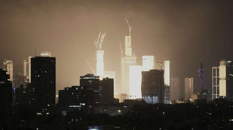 Nueva ola de misiles iraníes desata alertas en Israel