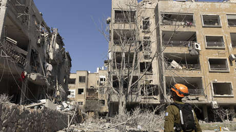 Israel amenaza: "Si Jameneí continúa disparando misiles, Teherán arderá"