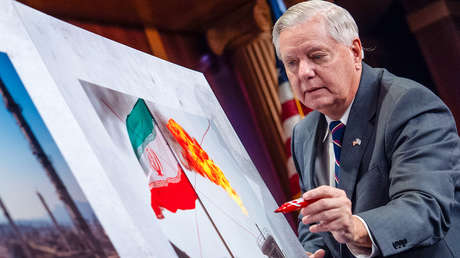 Un senador pide a Trump que "se comprometa totalmente" con la operación israelí contra Irán