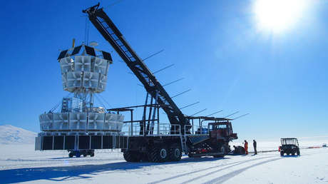 Raras señales de radio detectadas en la Antártida desconciertan a los científicos