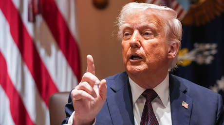 Trump: Ahora tenemos el control total y absoluto de los cielos de Irán