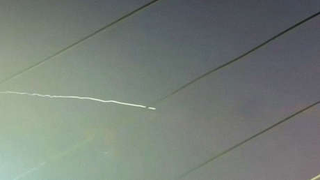 VIDEO: Se observa un misil en medio de una boda lanzado desde Irán contra Israel