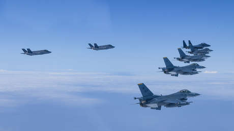 EE.UU. traslada más aviones de combate a Oriente Medio