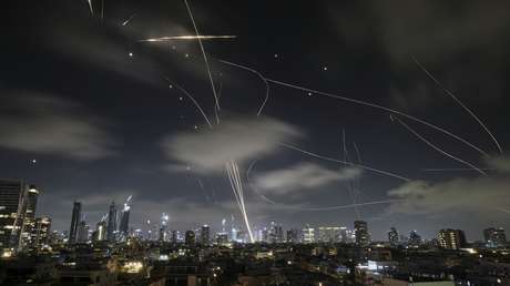 Israel amenaza con atacar un distrito de Teherán y llama a los civiles a evacuar