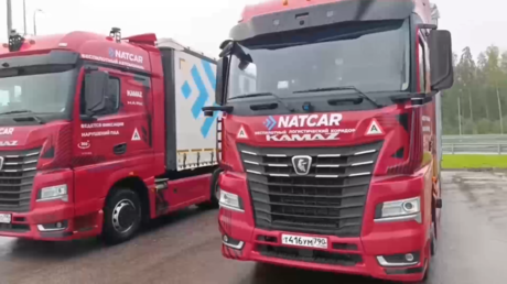 VIDEO: Director de Kamaz va en el nuevo camión autónomo ruso de la marca al Foro Económico de San Petersburgo
